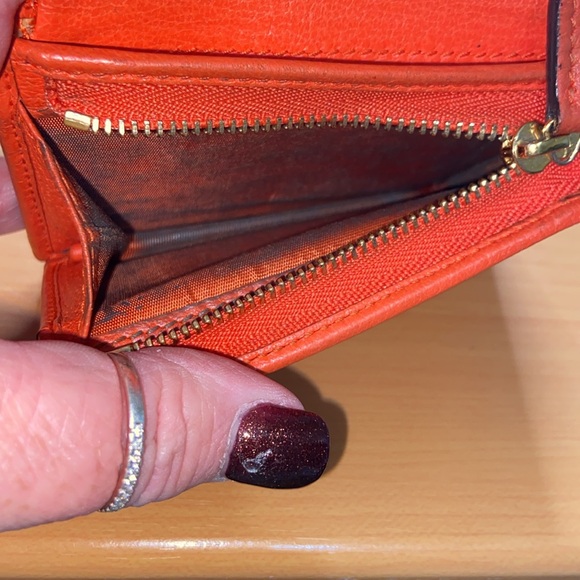 Gucci Marmont Flora Limited Edition Bifold Wallet EUC - Picture 8 of 10